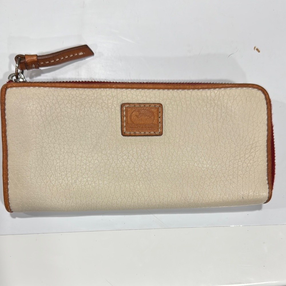 Dooney & Bourke Cream and Tan Zipper Wallet